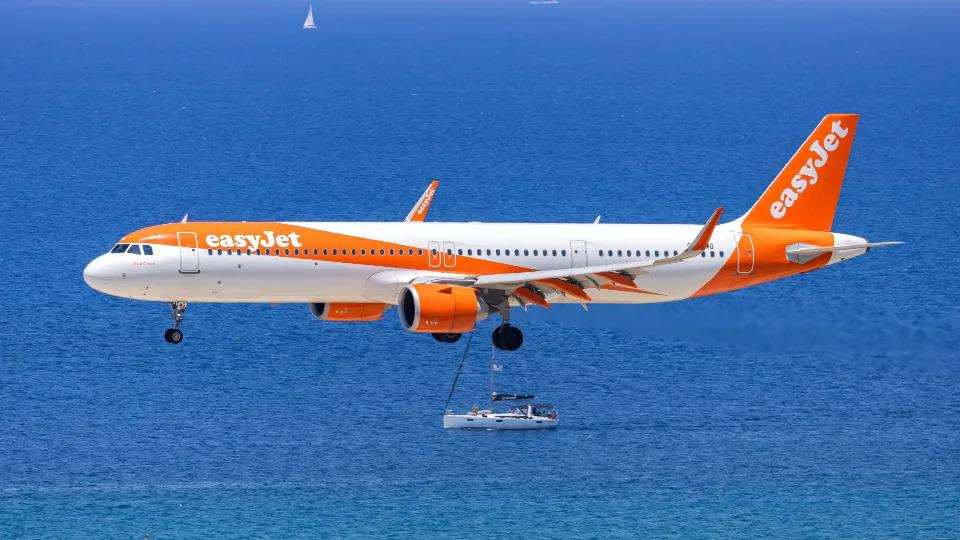 EasyJet open to GBP 5.2bn takeover proposal from US investor